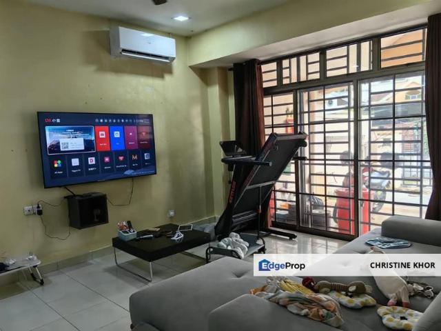 House for sale in Taman Desa Cemerlang, Johor Bahru