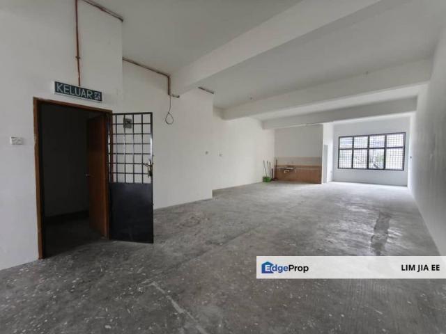 Shop for rent in Johor