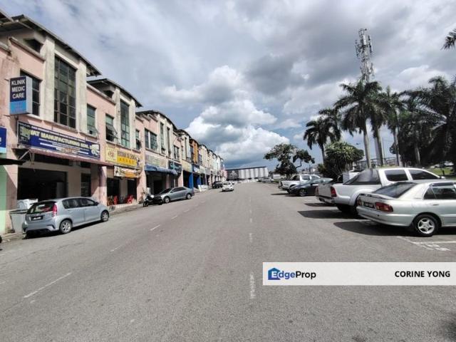 Shop for sale in Johor