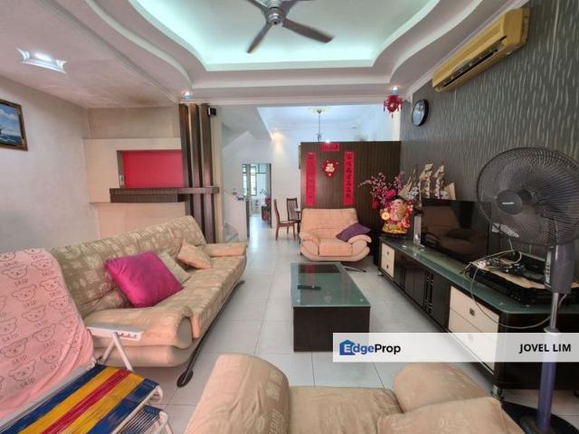 House for sale in Ulu Tiram, Johor Bahru