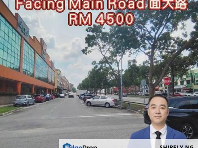 Shop for rent in Bukit Ledang, Johor