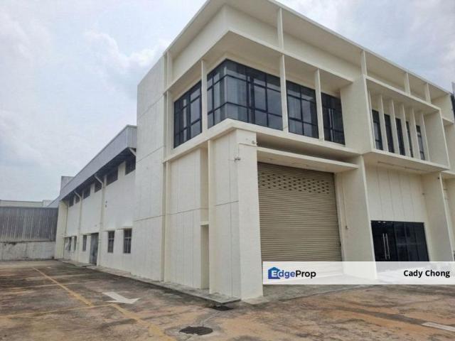 Warehouse for rent in Ulu Tiram, Johor Bahru