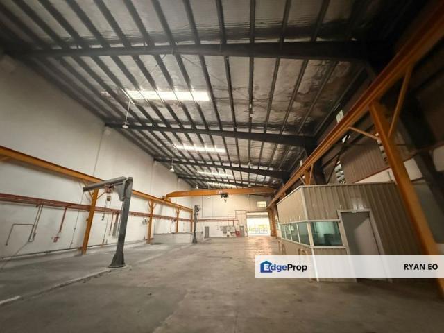 Warehouse for rent in Ulu Tiram, Johor Bahru