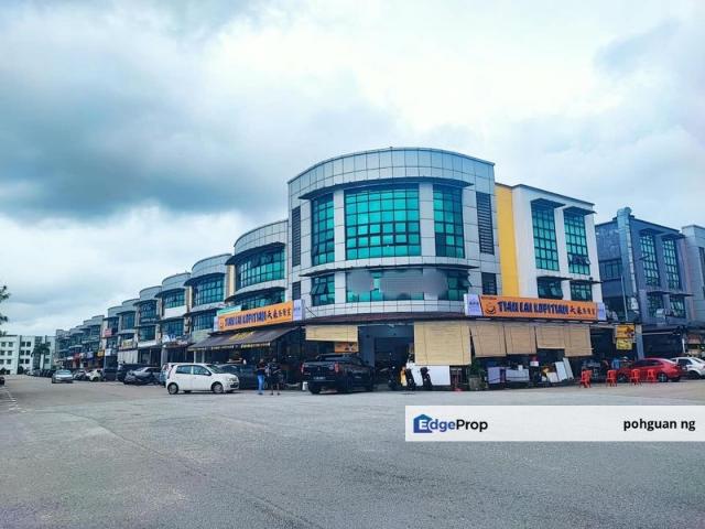 Shop for rent in Ulu Tiram, Johor Bahru