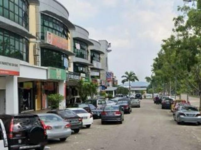 Shop for rent in Ulu Tiram, Johor Bahru