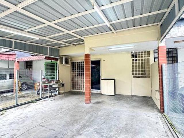 Terraced House for sale in Ulu Tiram, Johor