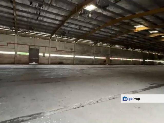 Warehouse for rent in Ulu Tiram, Johor