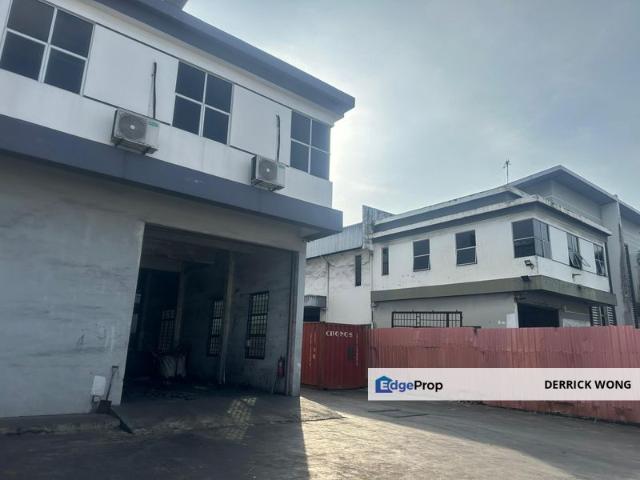 Warehouse for rent in Ulu Tiram, Johor