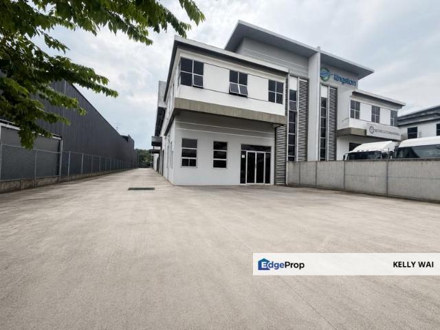 Warehouse for sale in Ulu Tiram, Johor