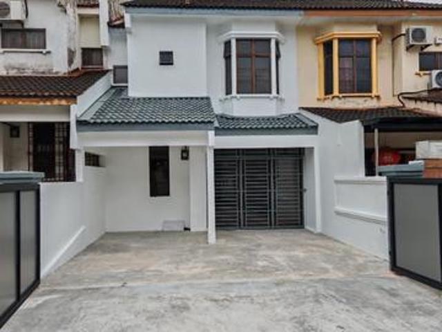 Terraced House for sale in Ulu Tiram, Johor