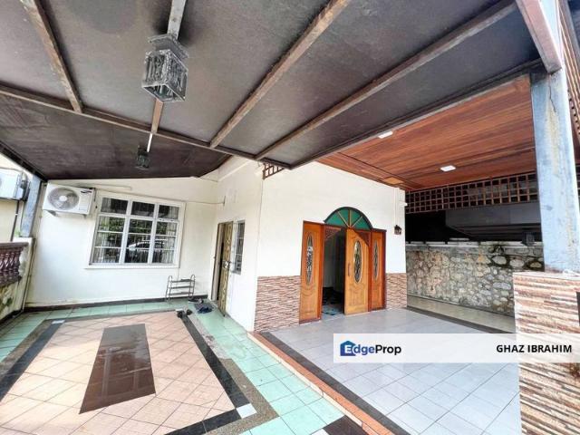 House for sale in Country Heights Damansara, Kuala Lumpur