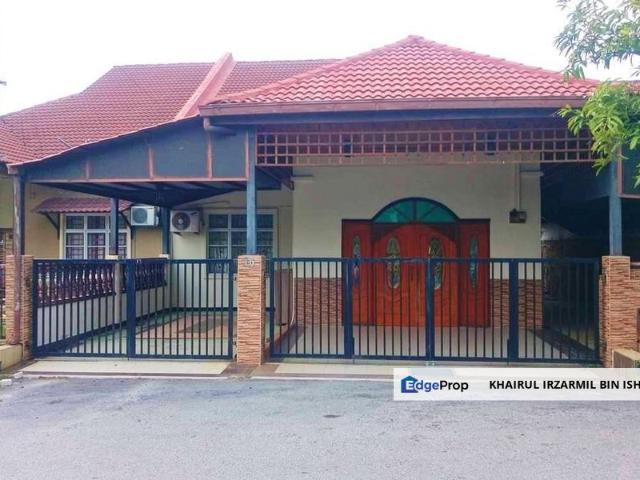 House for sale in Country Heights Damansara, Kuala Lumpur