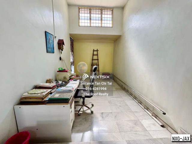 Residential House for sale in Kluang, Johor