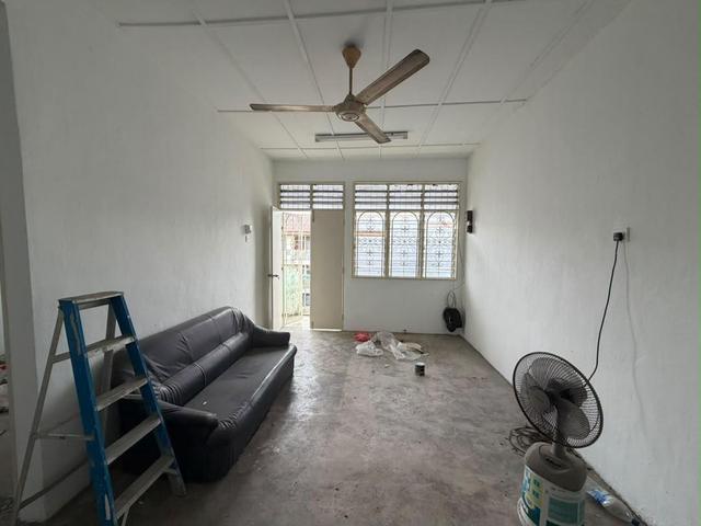 Flat for sale in Wellesley, Penang
