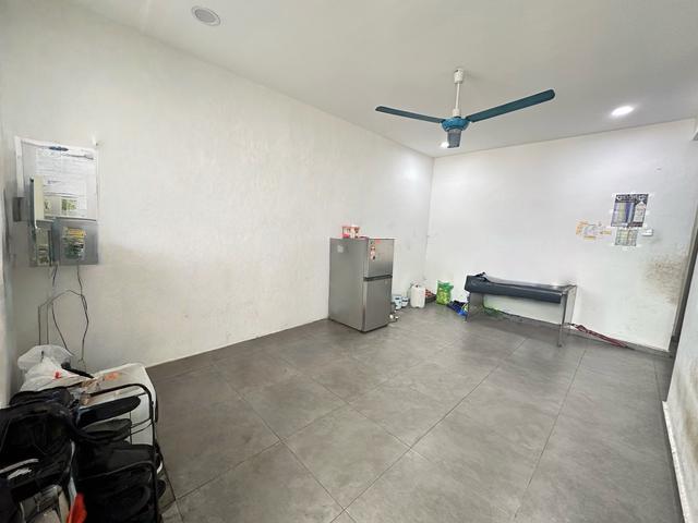 Flat for sale in Wellesley, Penang