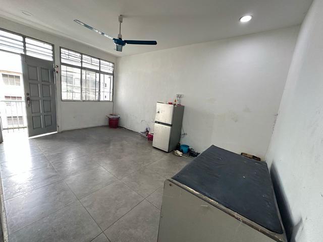 Flat for sale in Wellesley, Penang