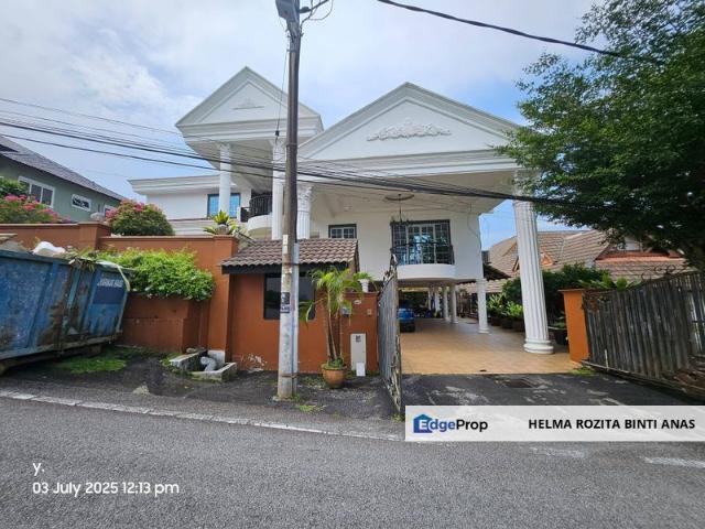 House for sale in Country Heights Damansara, Kuala Lumpur