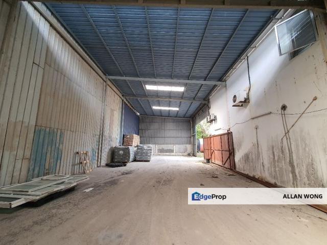 Warehouse for rent in Seelong, Johor