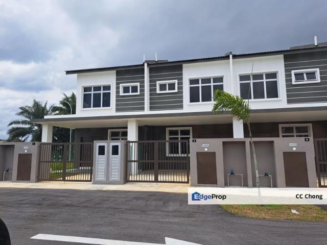 House for sale in Kampung Olak Lempit, Kuala Langat