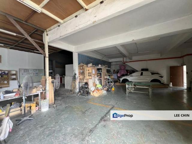 Warehouse for sale in Seelong, Johor