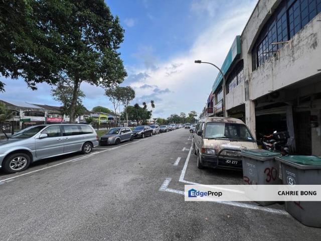 Warehouse for sale in Bukit Ledang, Johor