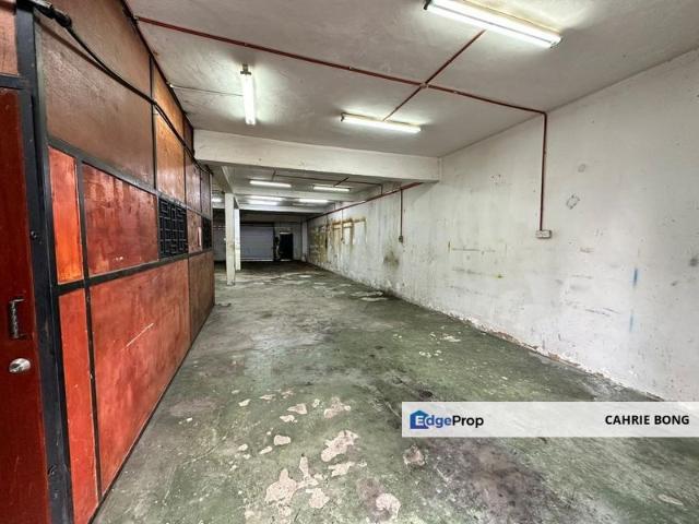 Warehouse for rent in Johor