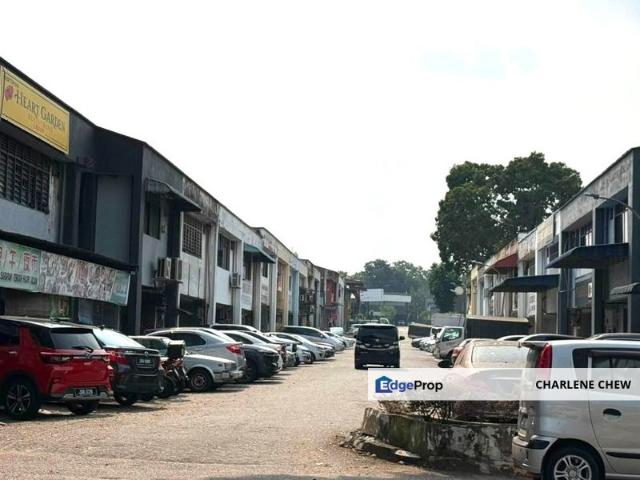 Warehouse for sale in Johor