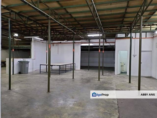 Warehouse for rent in Bukit Ledang, Johor