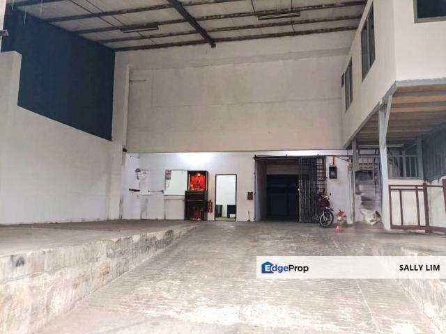 Warehouse for rent in Johor
