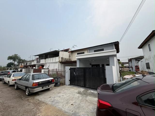 Terraced House for sale in Ulu Tiram, Johor