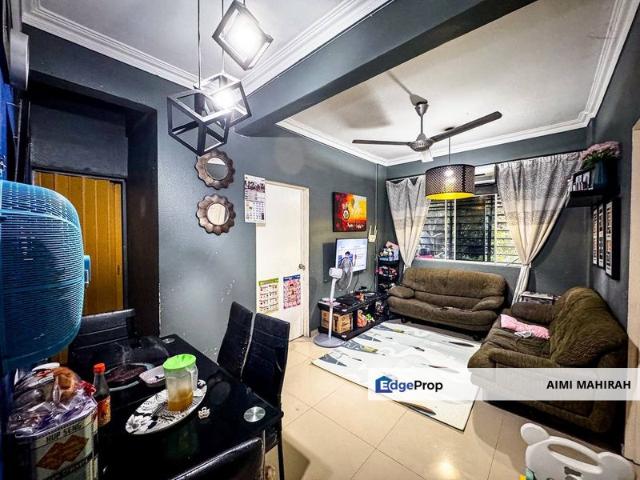 Flat for sale in Taman Desa Karunmas, Majlis Perbandaran Kajang
