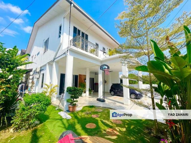 House for sale in Country Heights Damansara, Kuala Lumpur