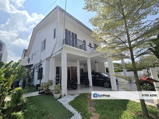 House for sale in Country Heights Damansara, Kuala Lumpur