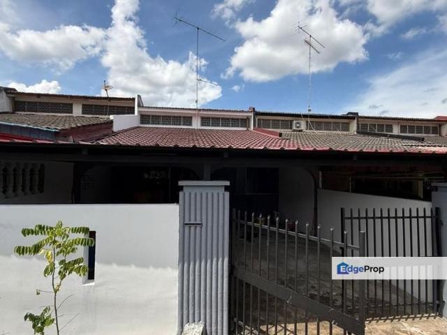 House for sale in Kluang, Johor