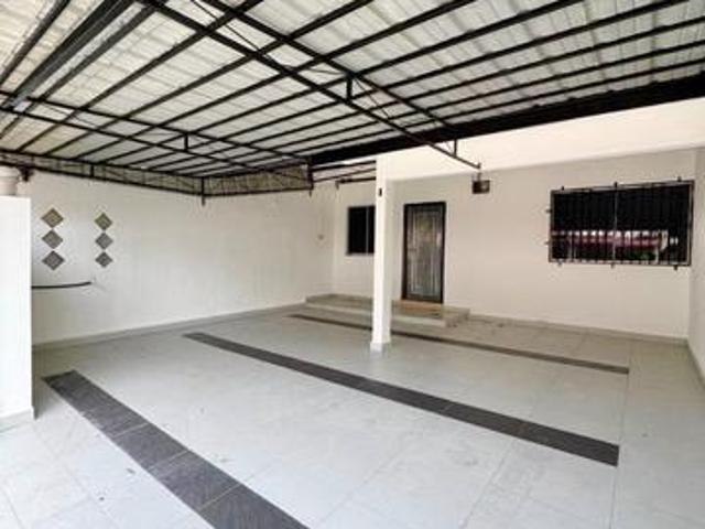 Terraced House for sale in Kluang