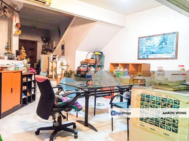 House for sale in Country Heights Damansara, Kuala Lumpur