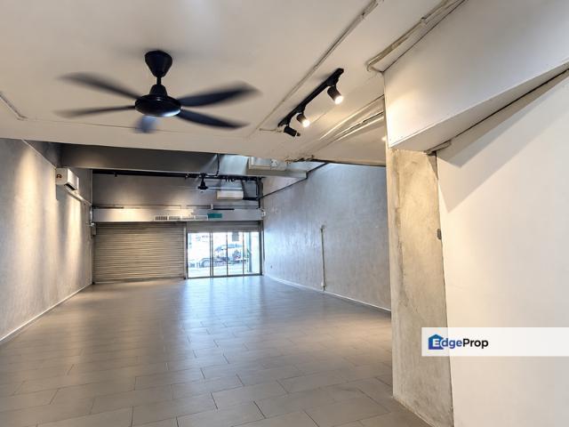 Shop for rent in Petaling, Damansara Damai