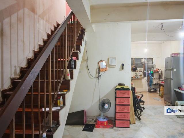 House for sale in Country Heights Damansara, Kuala Lumpur