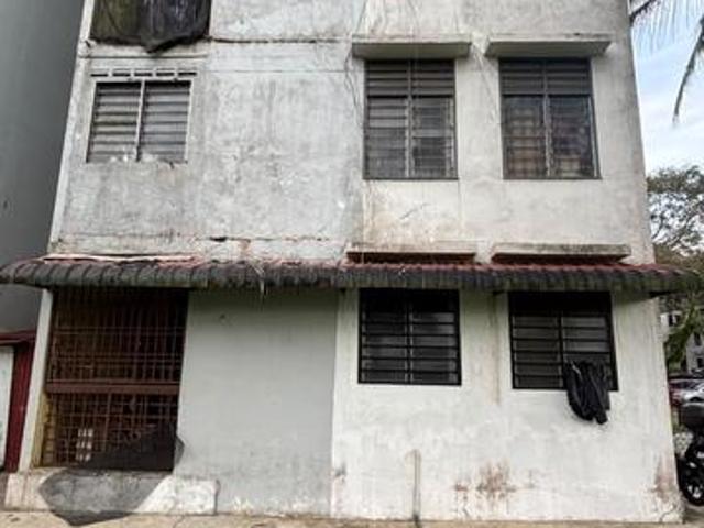 Flat for sale in Pasir Gudang, Johor