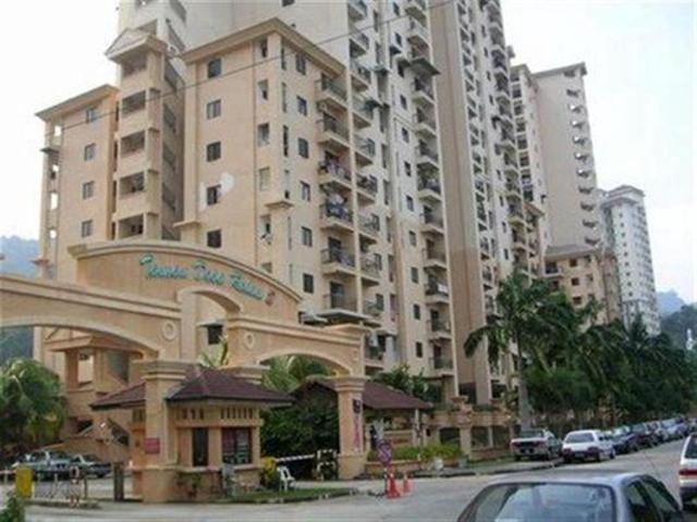 Condominium for sale in Mukim 13, Georgetown