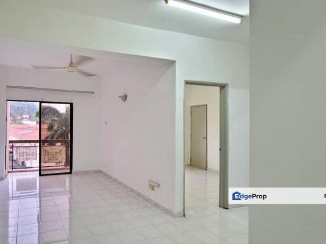 Condominium for sale in Mukim 13, Georgetown