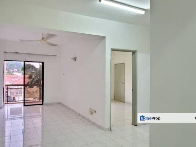 Condominium for sale in Mukim 13, Georgetown