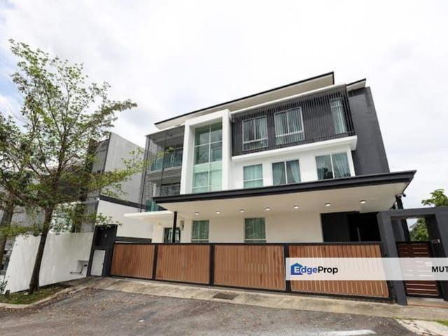 House for sale in Kajang, Langat