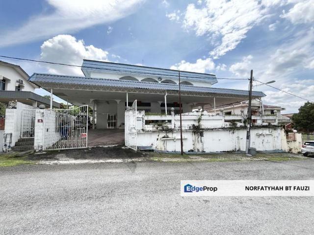 House for sale in Kajang, Langat