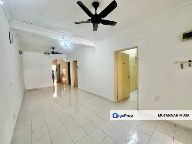 House for sale in Bandar Baru Salak Tinggi, Sepang