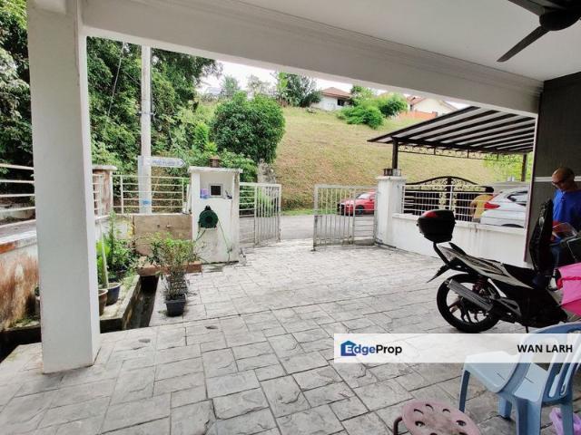 House for sale in Tanjong Sepat, Selangor