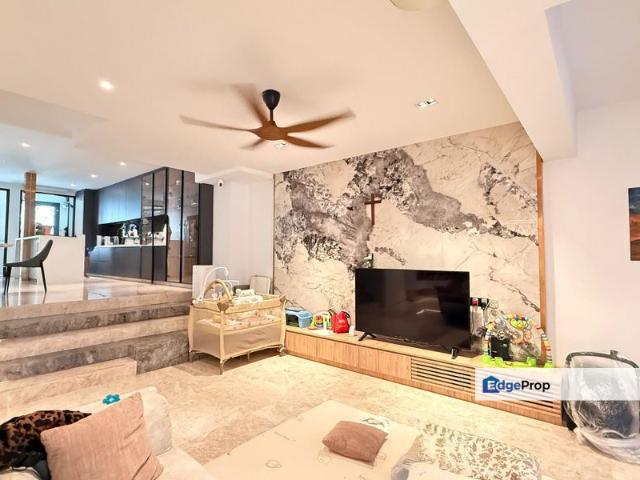 House for sale in Country Heights Damansara, Kuala Lumpur