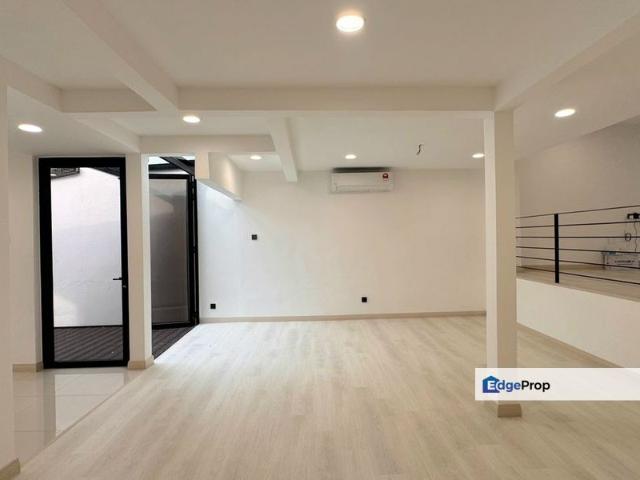 House for sale in Country Heights Damansara, Kuala Lumpur