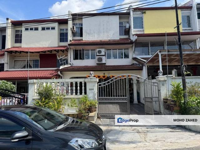 House for sale in Country Heights Damansara, Kuala Lumpur