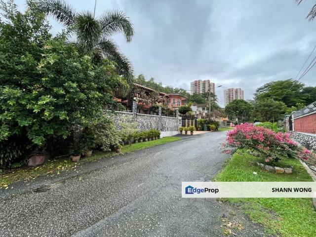 House for sale in Country Heights Damansara, Kuala Lumpur